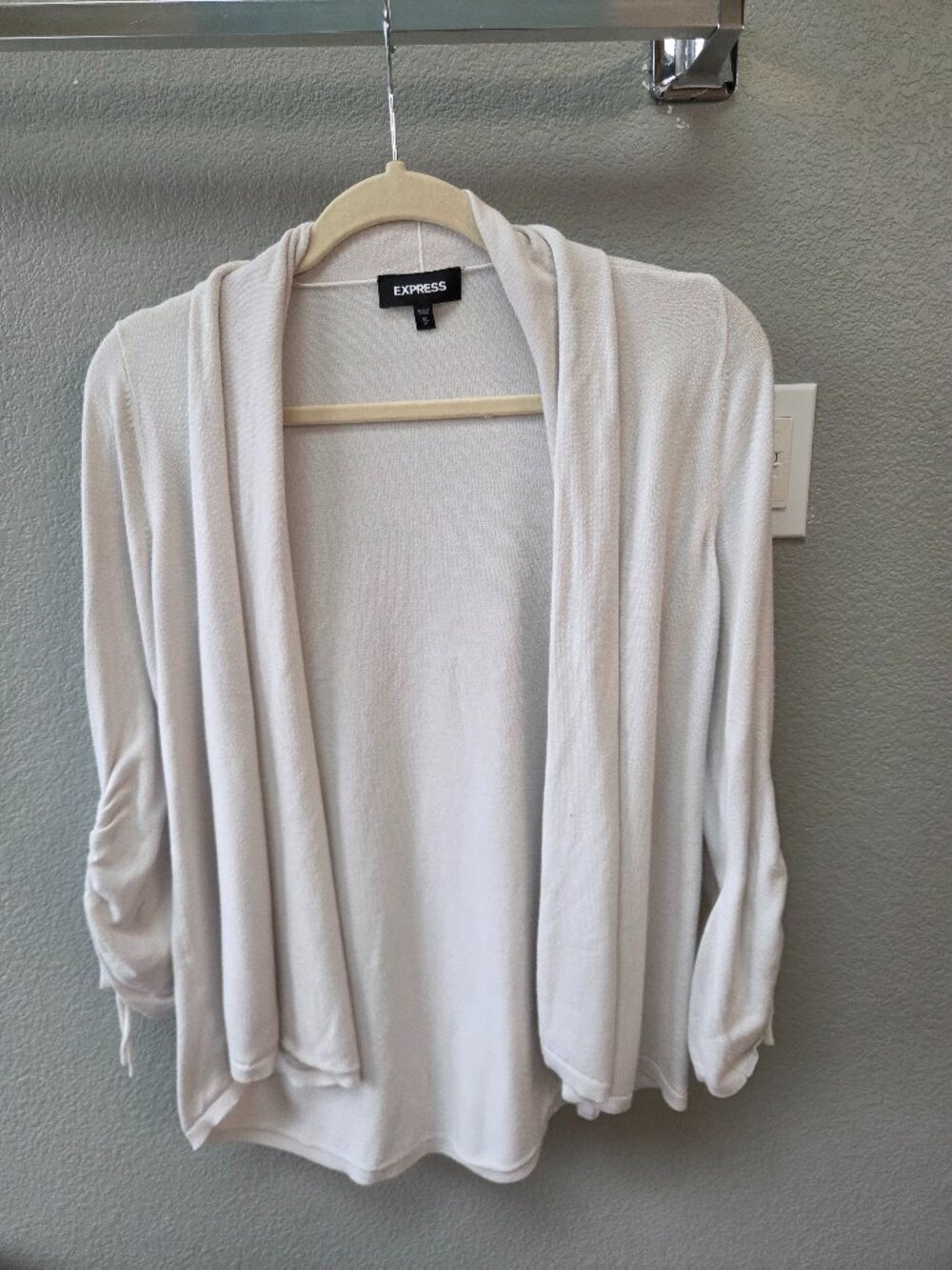 Express White Cardigan - Medium
